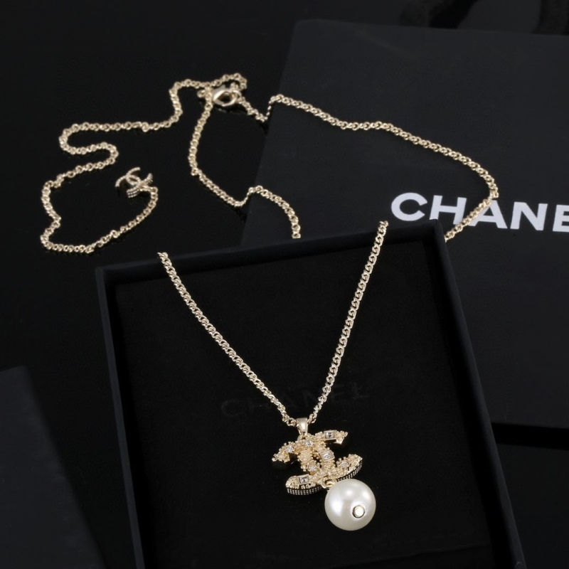 Ch*el necklaces